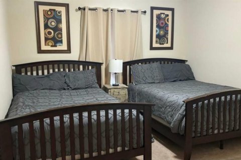 Adosado en venta en Kissimmee, Florida, 4 dormitorios, 176.7 m2 № 1552528 - foto 7