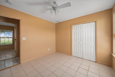 House in Cape Coral, Florida 3 bedrooms, 109.25 sq.m. № 1789097 - photo 20