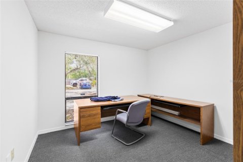 Commercial property in Tampa, Florida 196.21 sq.m. № 2092511 - photo 28