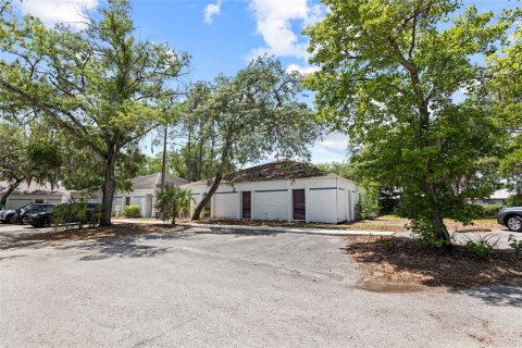 Commercial property in Tampa, Florida 196.21 sq.m. № 2092511 - photo 5