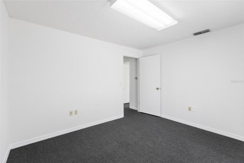 Commercial property in Tampa, Florida 196.21 sq.m. № 2092511 - photo 22