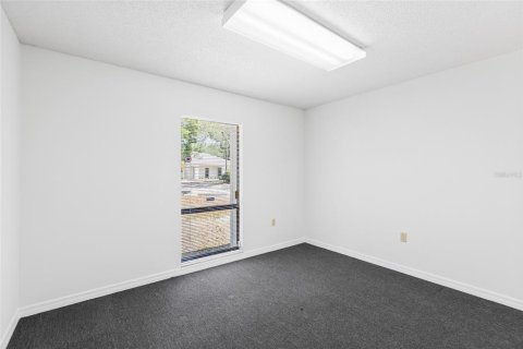 Commercial property in Tampa, Florida 196.21 sq.m. № 2092511 - photo 21