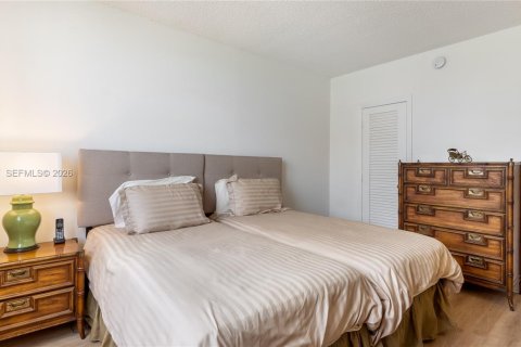 Купить кондоминиум в Санни-Айлс-Бич, Флорида 2 спальни, 113.34м2, № 2066155 - фото 22