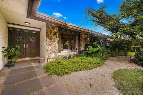 Villa ou maison à vendre à Plantation, Floride: 4 chambres, 233.74 m2 № 2382128 - photo 4
