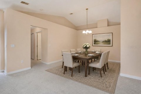 House in Spring Hill, Florida 2 bedrooms, 161.28 sq.m. № 2114589 - photo 7