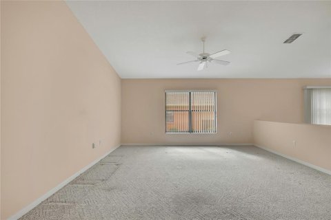 House in Spring Hill, Florida 2 bedrooms, 161.28 sq.m. № 2114589 - photo 10