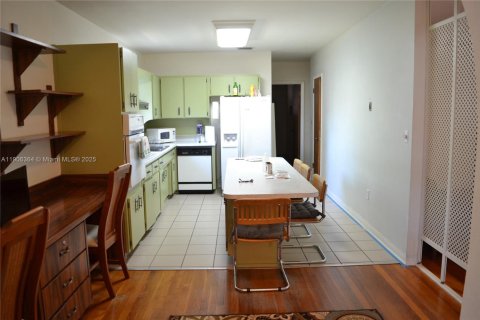 Villa ou maison à louer à Miami, Floride: 4 chambres, 194.82 m2 № 1956923 - photo 30