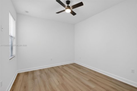 Villa ou maison à louer à Port St. Lucie, Floride: 2 chambres № 2060425 - photo 26
