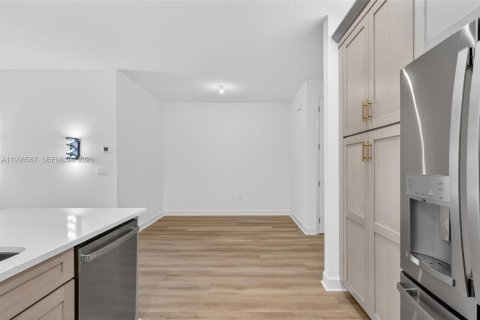 Villa ou maison à louer à Port St. Lucie, Floride: 2 chambres № 2060425 - photo 15