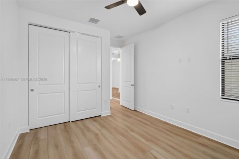 Villa ou maison à louer à Port St. Lucie, Floride: 2 chambres № 2060425 - photo 27