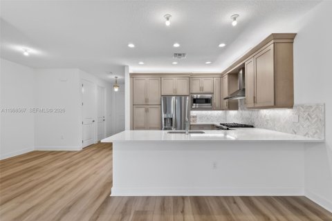 Villa ou maison à louer à Port St. Lucie, Floride: 2 chambres № 2060425 - photo 11