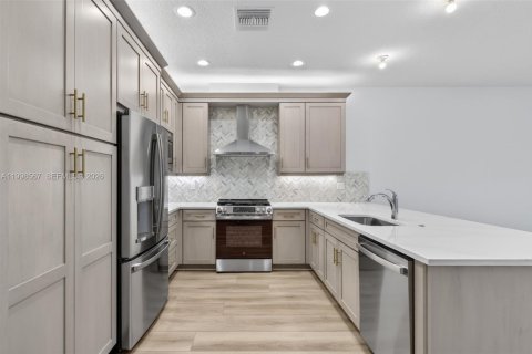 Villa ou maison à louer à Port St. Lucie, Floride: 2 chambres № 2060425 - photo 5