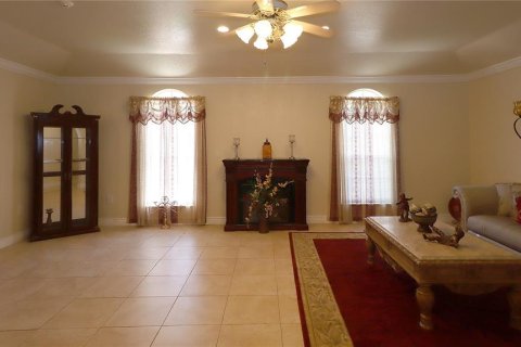 House in Ocala, Florida 7 bedrooms, 509.57 sq.m. № 2342543 - photo 9