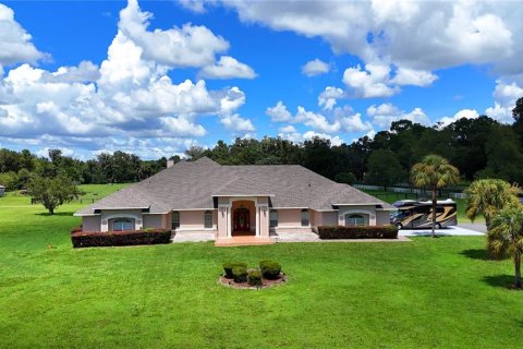 House in Ocala, Florida 7 bedrooms, 509.57 sq.m. № 2342543 - photo 5