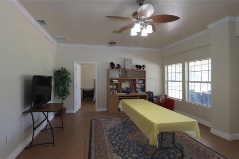 House in Ocala, Florida 7 bedrooms, 509.57 sq.m. № 2342543 - photo 22
