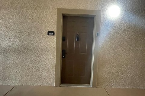 Condo in Davenport, Florida, 3 bedrooms № 2339481 - photo 8