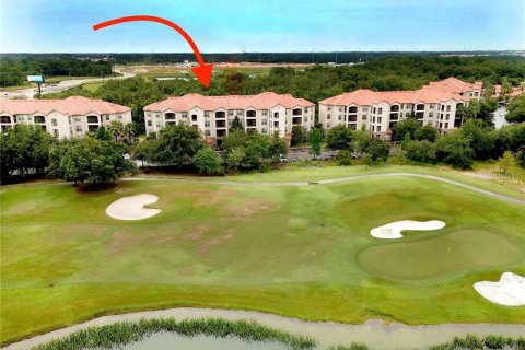 Condo in Davenport, Florida, 3 bedrooms № 2339481 - photo 5