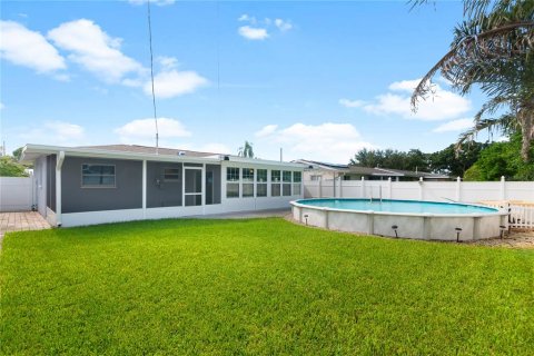 Villa ou maison à vendre à Largo, Floride: 3 chambres, 118.91 m2 № 2329460 - photo 5