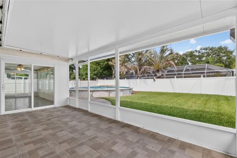 Villa ou maison à vendre à Largo, Floride: 3 chambres, 118.91 m2 № 2329460 - photo 4