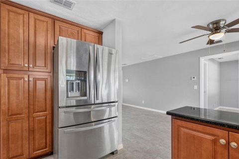 Villa ou maison à vendre à Largo, Floride: 3 chambres, 118.91 m2 № 2329460 - photo 14
