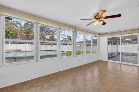 Villa ou maison à vendre à Largo, Floride: 3 chambres, 118.91 m2 № 2329460 - photo 17
