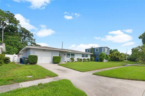 Villa ou maison à vendre à Largo, Floride: 3 chambres, 118.91 m2 № 2329460 - photo 3
