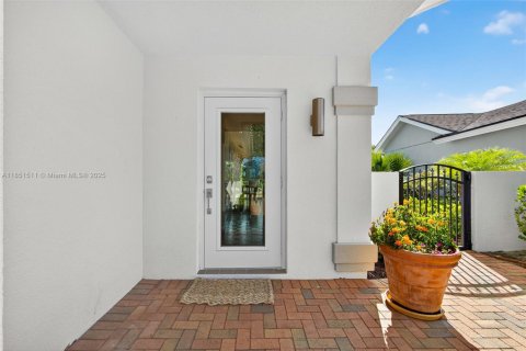 House in Jupiter, Florida 3 bedrooms, 175.49 sq.m. № 1858543 - photo 5