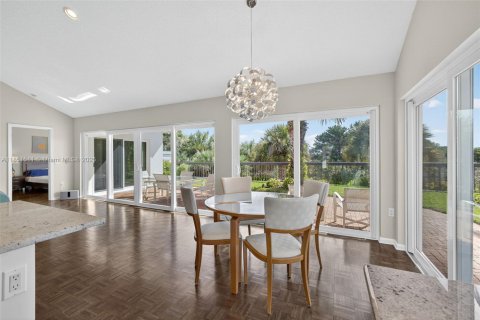 House in Jupiter, Florida 3 bedrooms, 175.49 sq.m. № 1858543 - photo 20