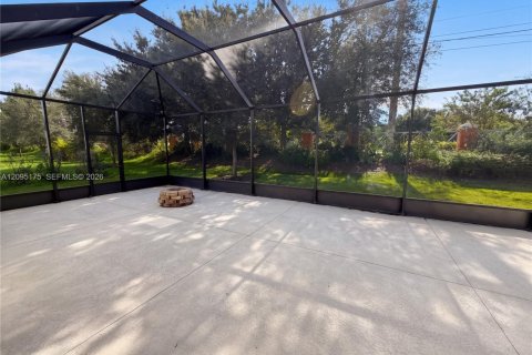 Casa en venta en Vero Beach, Florida, 4 dormitorios, 211.07 m2 № 2387775 - foto 29