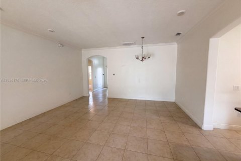 Casa en venta en Vero Beach, Florida, 4 dormitorios, 211.07 m2 № 2387775 - foto 10