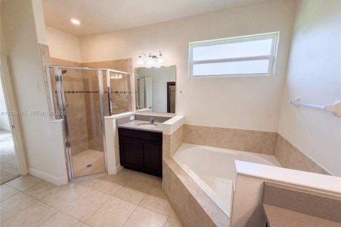 Casa en venta en Vero Beach, Florida, 4 dormitorios, 211.07 m2 № 2387775 - foto 23