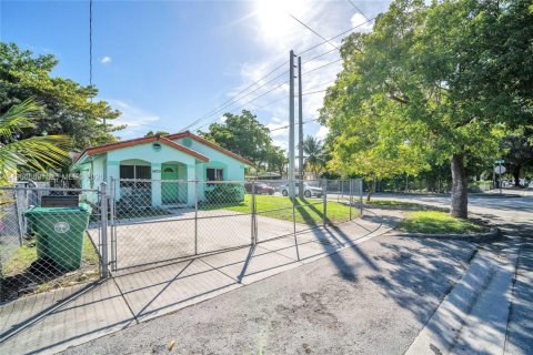 Купить виллу или дом в Майами, Флорида 3 спальни, 119.29м2, № 2029504 - фото 5