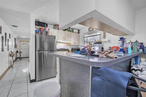 Купить виллу или дом в Майами, Флорида 3 спальни, 119.29м2, № 2029504 - фото 19