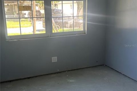 Villa ou maison à vendre à Tampa, Floride: 2 chambres, 169.08 m2 № 2416366 - photo 6