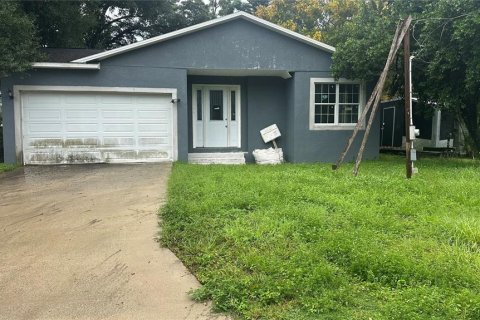 Villa ou maison à Tampa, Floride 2 chambres, 169.08 m2 № 2416366
