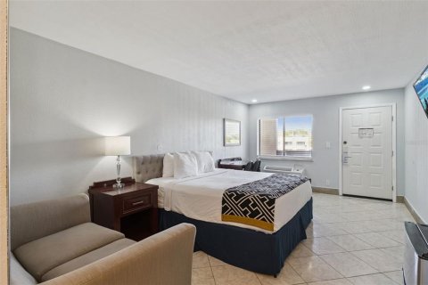 Hotel in Kissimmee, Florida 2461.17 sq.m. № 2105565 - photo 8