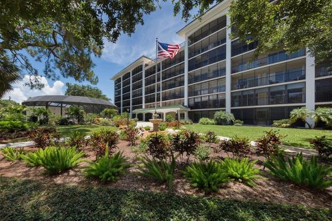 Condo in Venice, Florida, 2 bedrooms  № 2419628