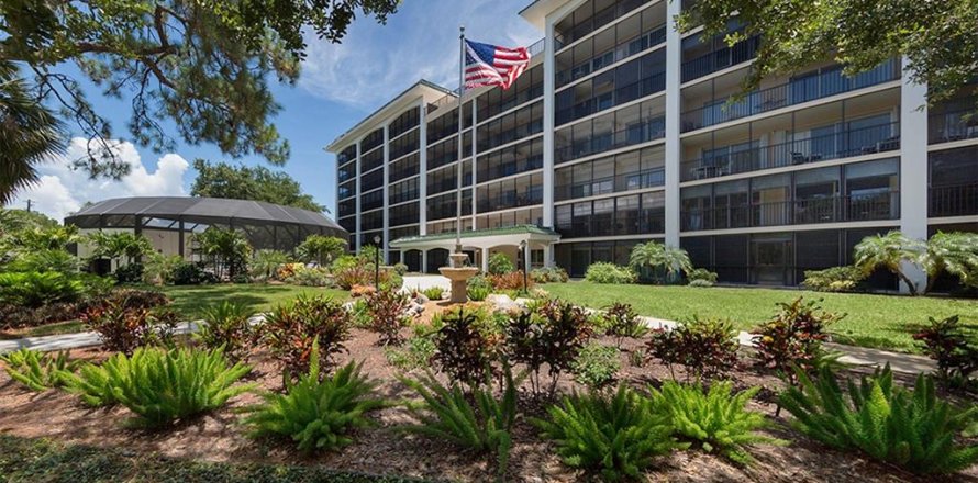 Condo in Venice, Florida, 2 bedrooms  № 2419628