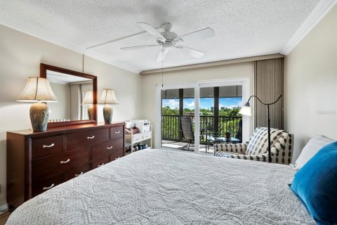 Condo in Venice, Florida, 2 bedrooms  № 2419628 - photo 12