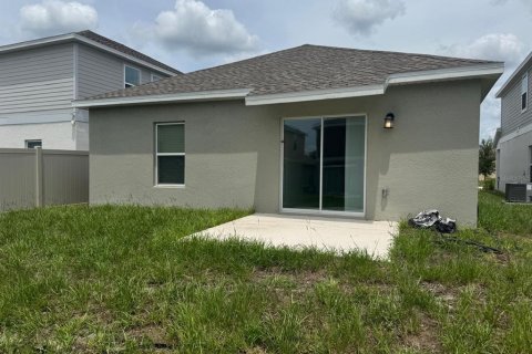 House in Davenport, Florida 3 bedrooms, 133.04 sq.m. № 1822811 - photo 15