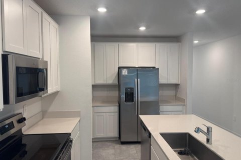 House in Davenport, Florida 3 bedrooms, 133.04 sq.m. № 1822811 - photo 5