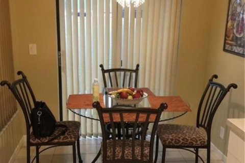 Apartment in Boca Raton, Florida 2 bedrooms, 111.85 sq.m. № 2147283 - photo 6