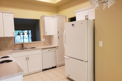 Apartment in Boca Raton, Florida 2 bedrooms, 111.85 sq.m. № 2147283 - photo 2