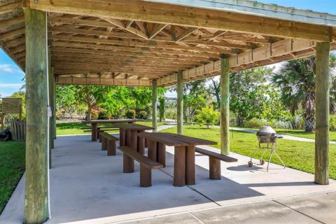 Propiedad comercial en venta en Port Charlotte, Florida, 209.03 m2 № 1802041 - foto 11