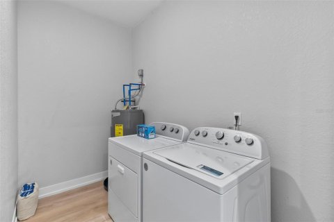 Propiedad comercial en venta en Port Charlotte, Florida, 209.03 m2 № 1802041 - foto 15