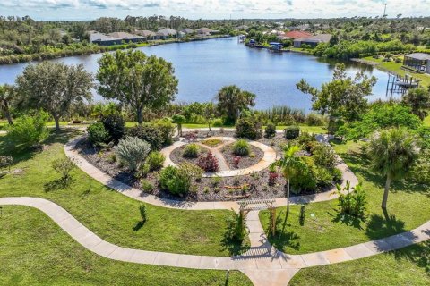 Propiedad comercial en venta en Port Charlotte, Florida, 209.03 m2 № 1802041 - foto 12