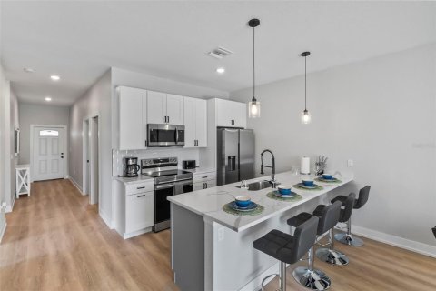 Propiedad comercial en venta en Port Charlotte, Florida, 209.03 m2 № 1802041 - foto 23