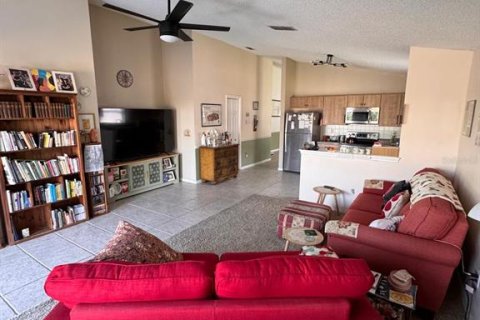 Casa en venta en Lake Mary, Florida, 4 dormitorios, 179.21 m2 № 1837870 - foto 3