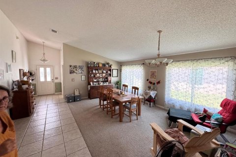 Casa en venta en Lake Mary, Florida, 4 dormitorios, 179.21 m2 № 1837870 - foto 6