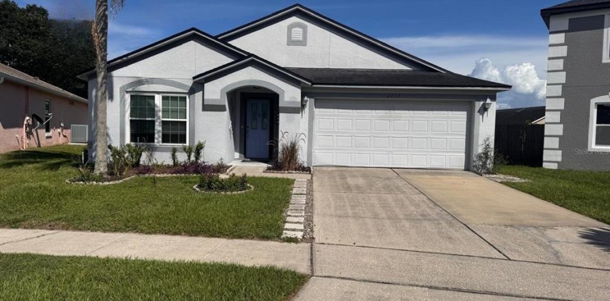 Casa en Lake Mary, Florida 4 dormitorios, 179.21 m2 № 1837870